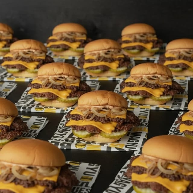 GAME DAY WAGYU – 20 YARD SMASH BURGERS.