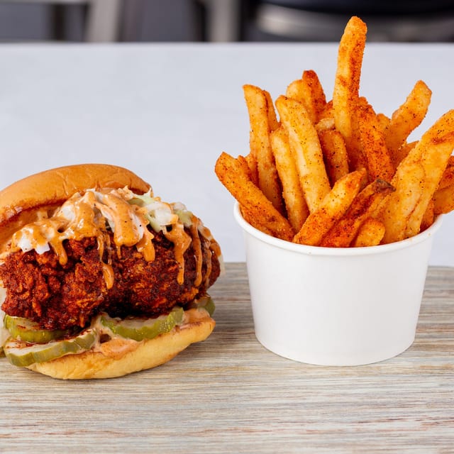 1-Slider with fries.