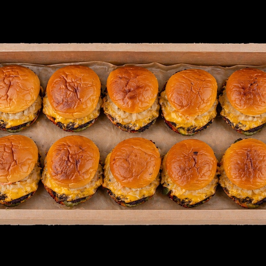 Wagyu Smash Burger Tray (Serves 10).